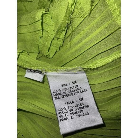 Dress U II by Sharon Blouse Flutter Button Front Accordion Pleat Neon Green 1X - Picture 5 of 5